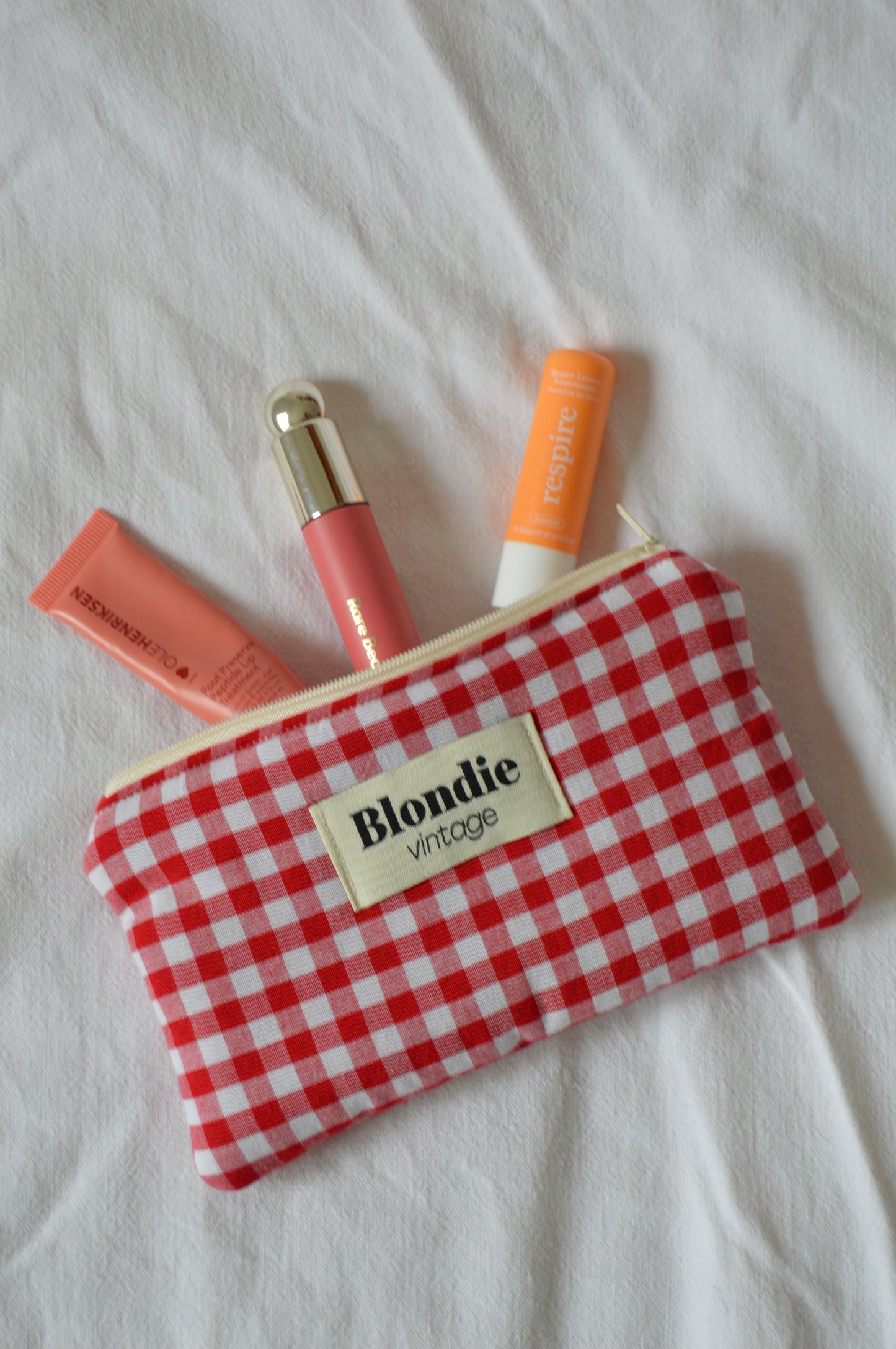 Mini Pochette vichy rouge fabriqué à partir de tissus vintage mode durable mode responsable fabriqué à la main