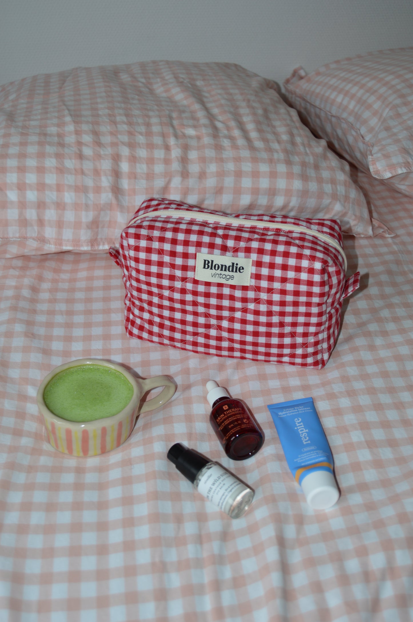 Trousse de toilette vichy rouge fabriqué à partir de taie de tissus vintage mode durable mode responsable fabriqué à la main