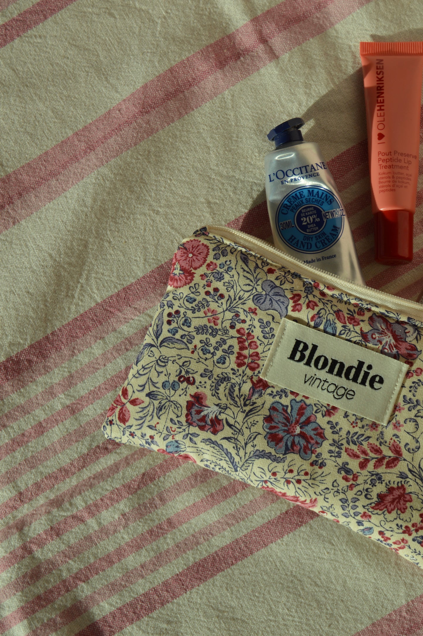Mini pochette, portefeuille, fabriqué à partir de taie de tissus vintage mode durable mode responsable fabriqué à la main