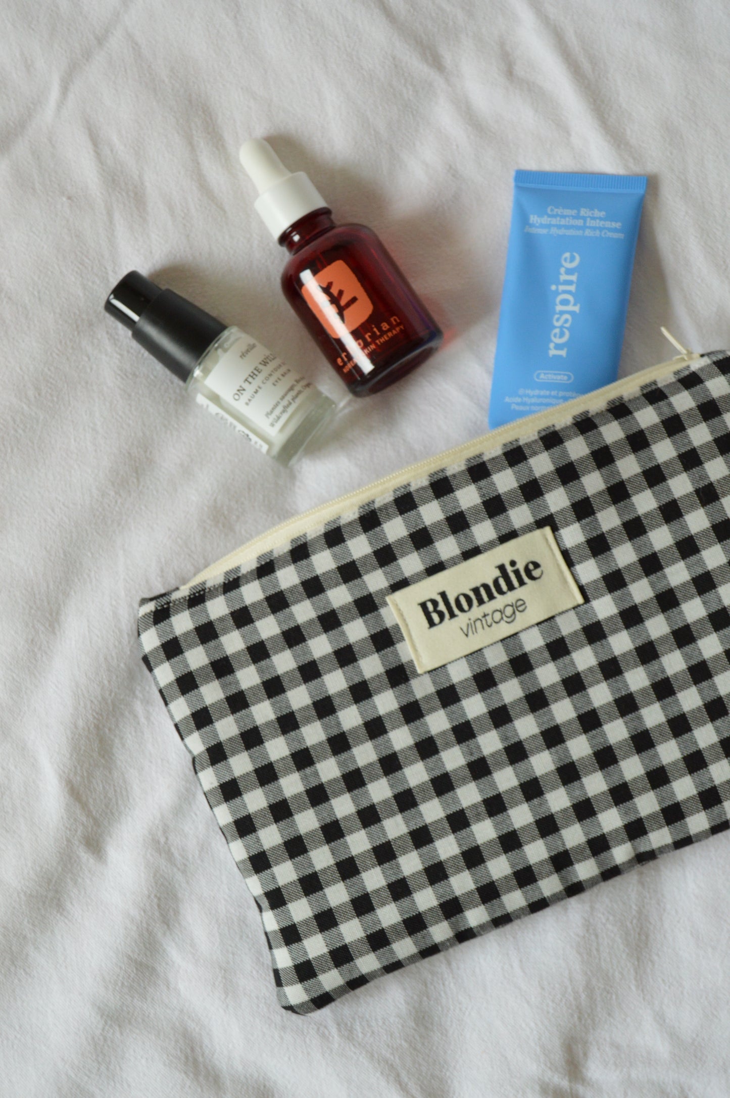 Pochette vichy noir fabriqué à partir de tissus vintage mode durable mode responsable fabriqué à la main