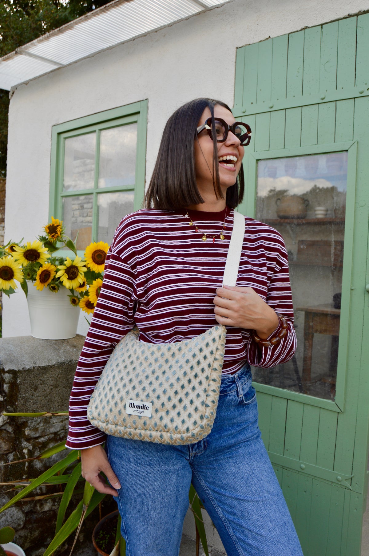 Sac crossbody doré fabriqué à partir de tissus vintage mode durable mode responsable fabriqué à la main
