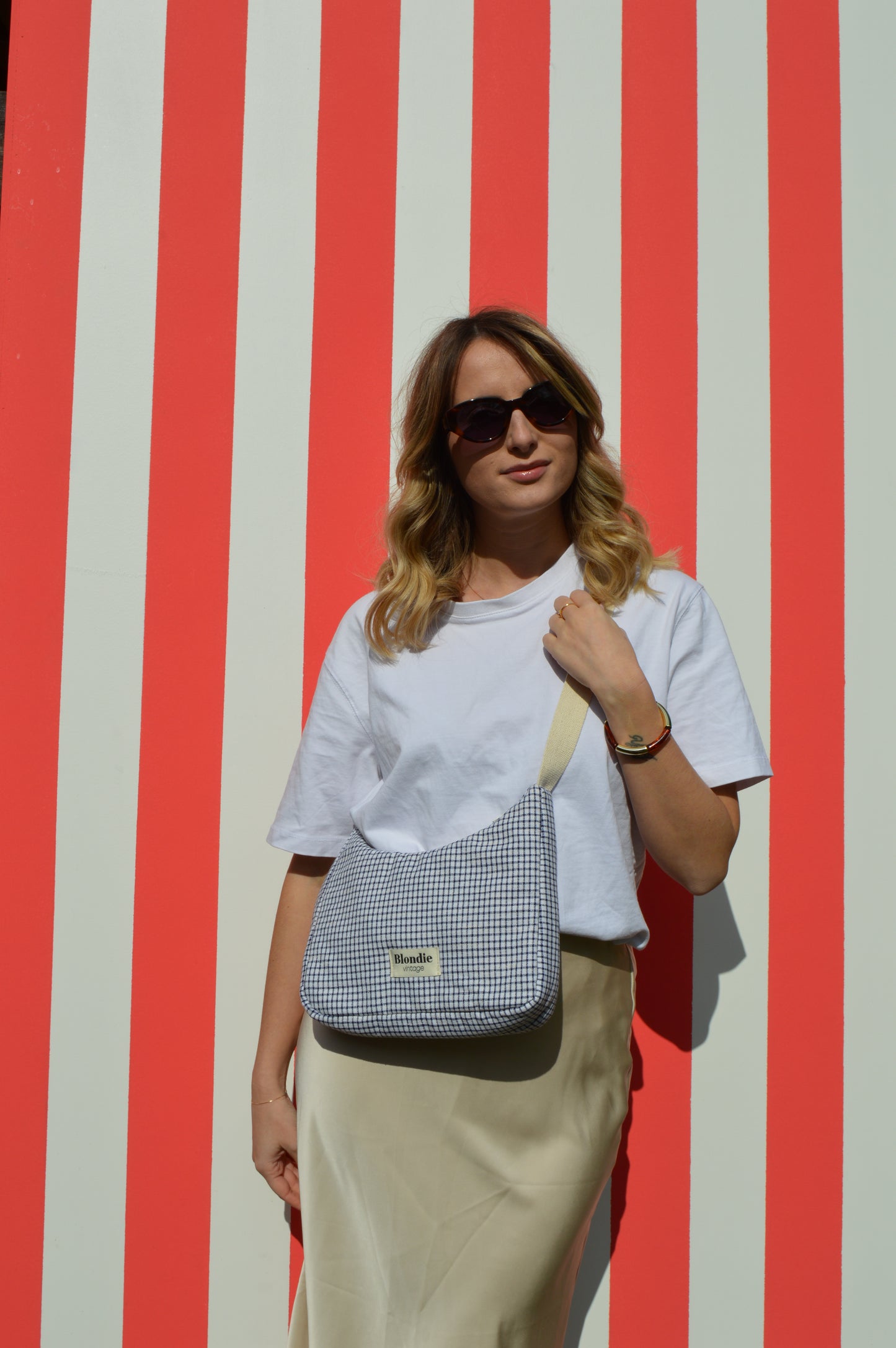 Sac upcyclé à carreaux fait à la main en France