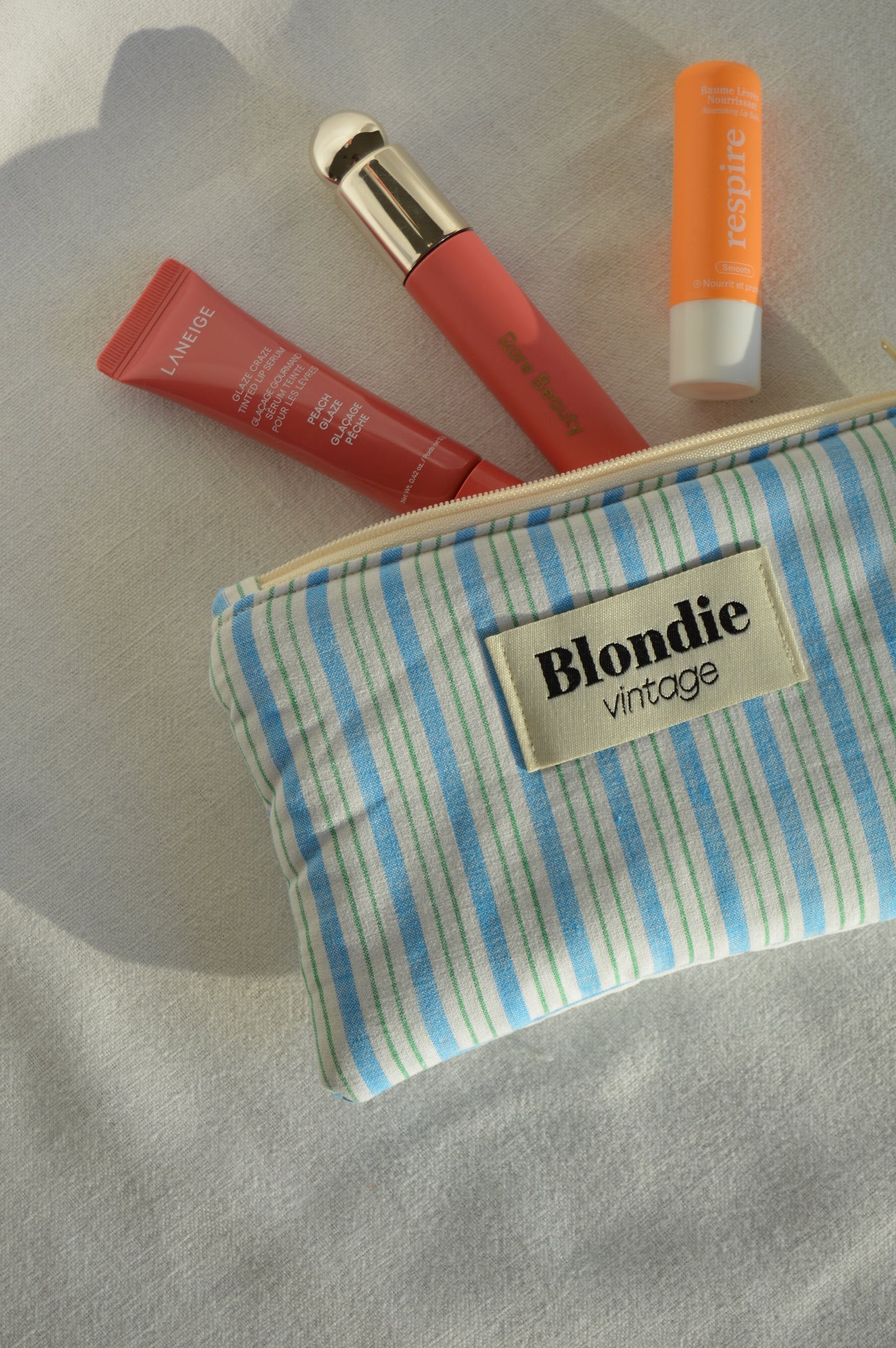 Mini Pochette bleu fabriqué à partir de tissus vintage mode durable mode responsable fabriqué à la main