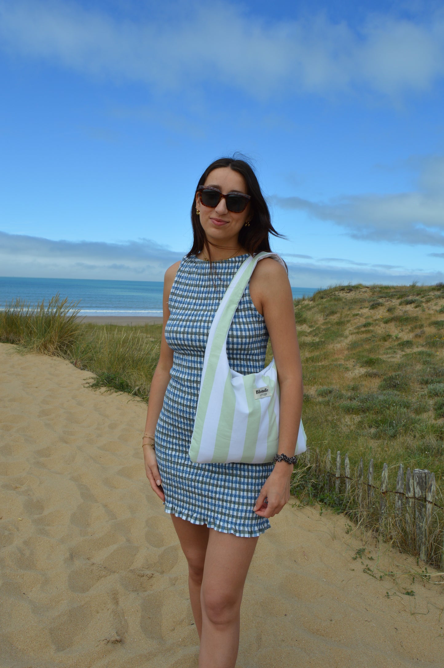 Sac boho rayé vert fabriqué à partir de taie de traversin vintage mode durable mode responsable fabriqué à la main