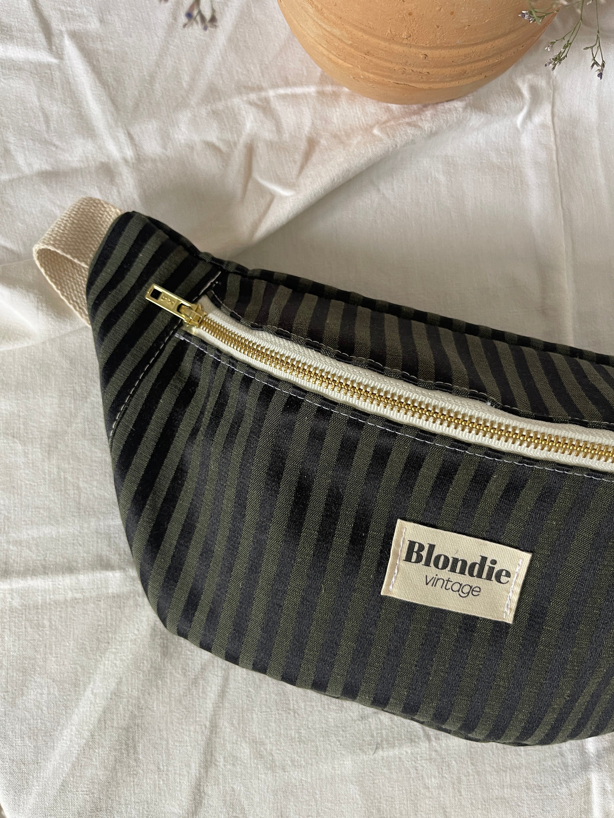 Sac banane rayé vert