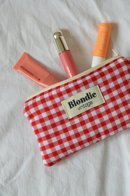 Mini Pochette vichy rouge fabriqué à partir de tissus vintage mode durable mode responsable fabriqué à la main 