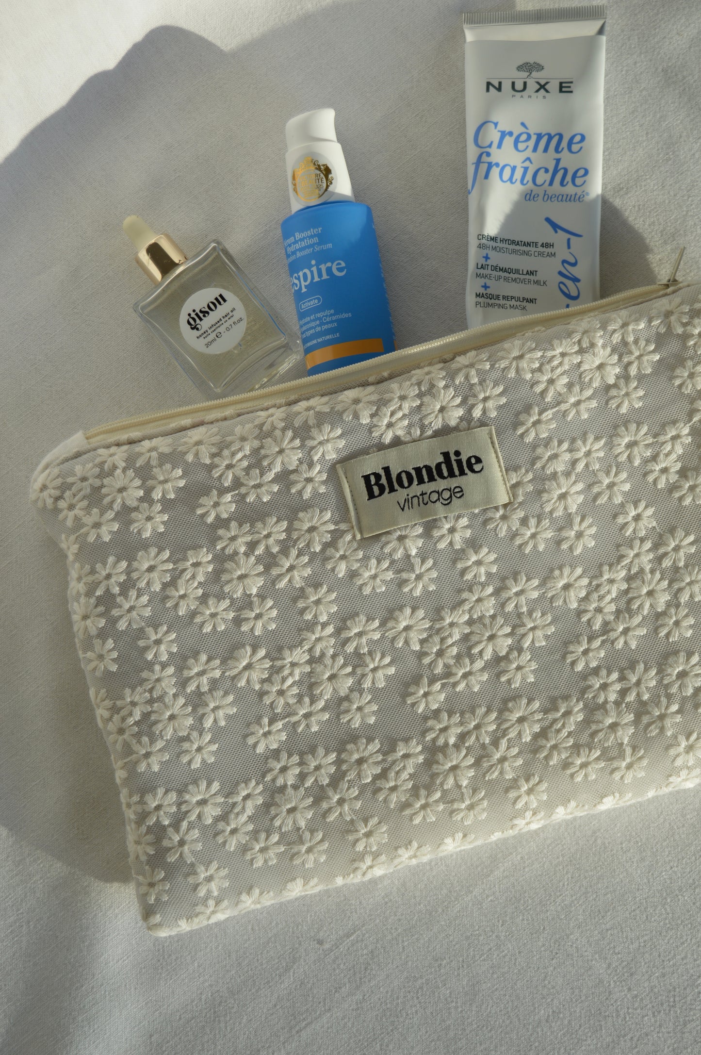 Grande pochette broderie à fleurs fabriqué à partir de tissus vintage mode durable mode responsable fabriqué à la main