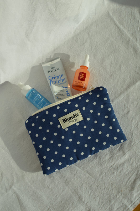 Pochette à pois bleu fabriqué à partir de tissus vintage mode durable mode responsable fabriqué à la main 