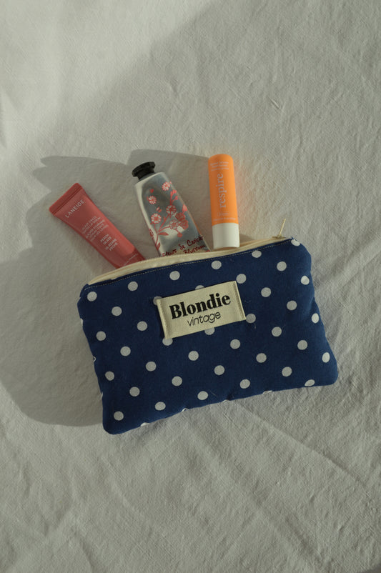 Mini Pochette pois bleu fabriqué à partir de tissus vintage mode durable mode responsable fabriqué à la main 