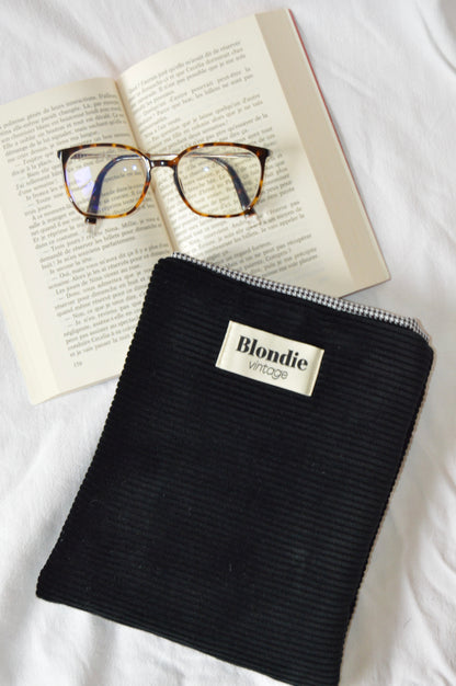 Housse de livre vichy noir fabriqué à partir de tissus vintage mode durable mode responsable fabriqué à la main 