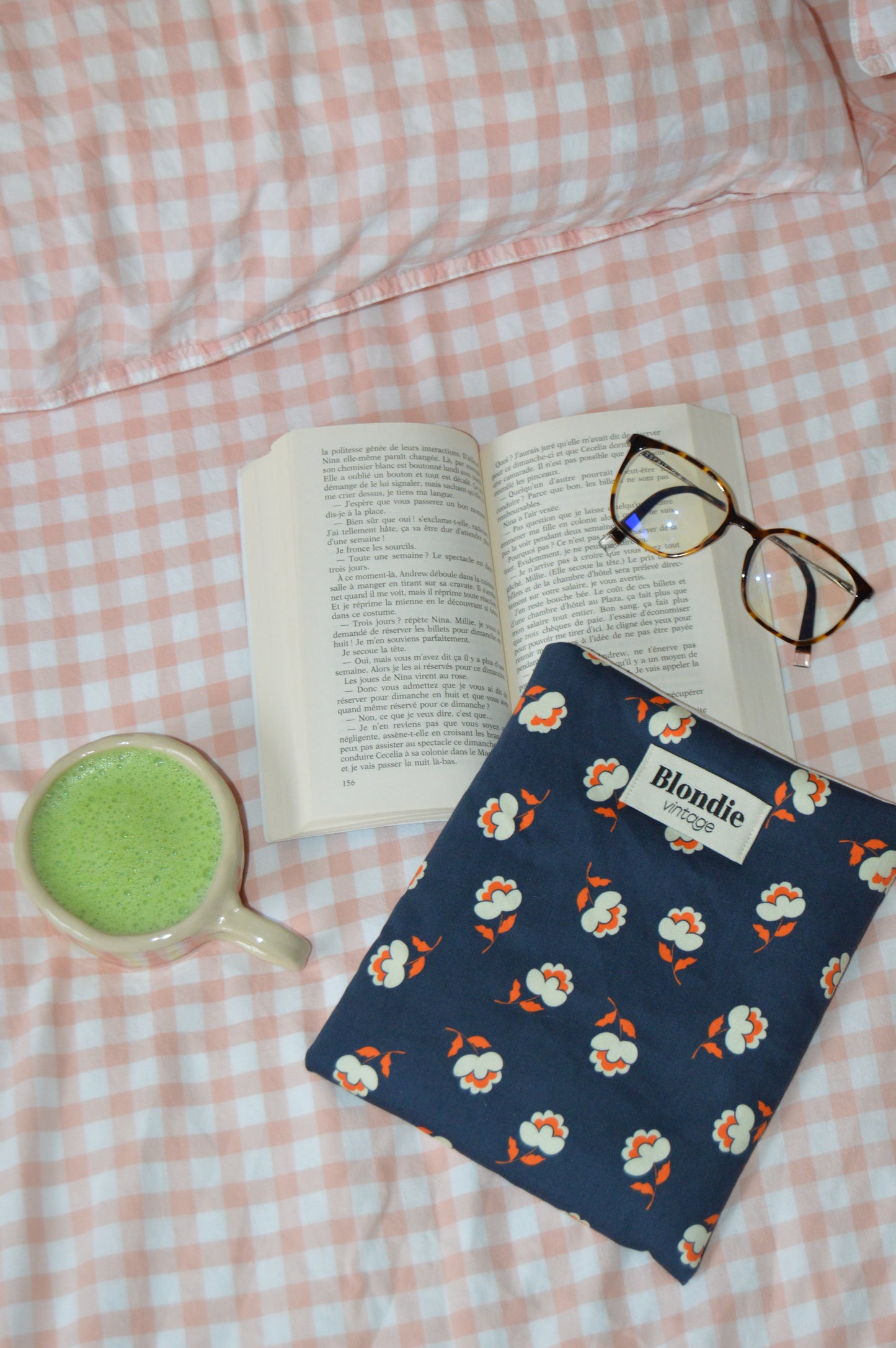 Housse de livre fleurs bleu fabriqué à partir de tissus vintage mode durable mode responsable fabriqué à la main 