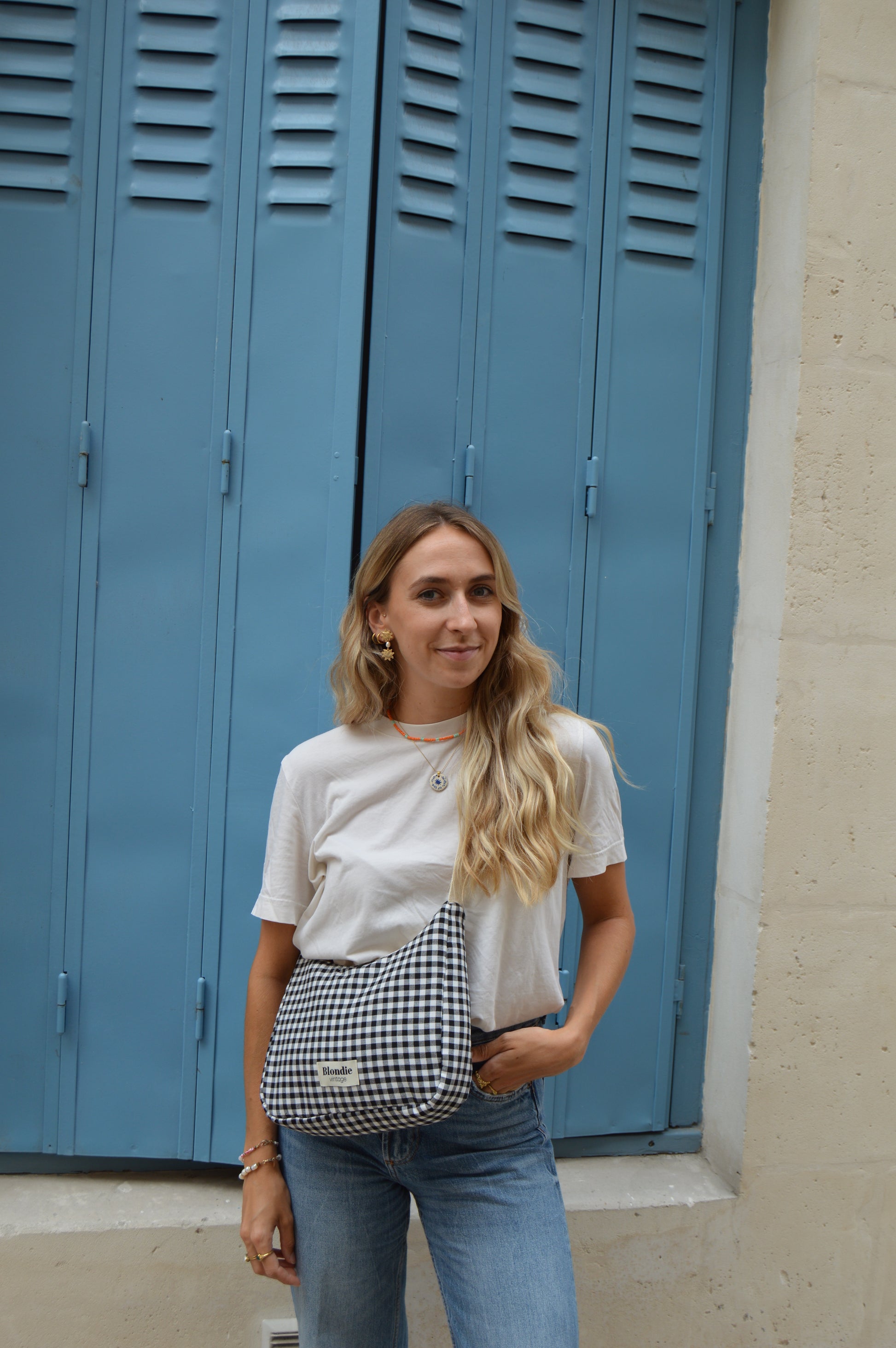 Sac crossbody vichy noir fabriqué à partir de tissus vintage mode durable mode responsable fabriqué à la main 