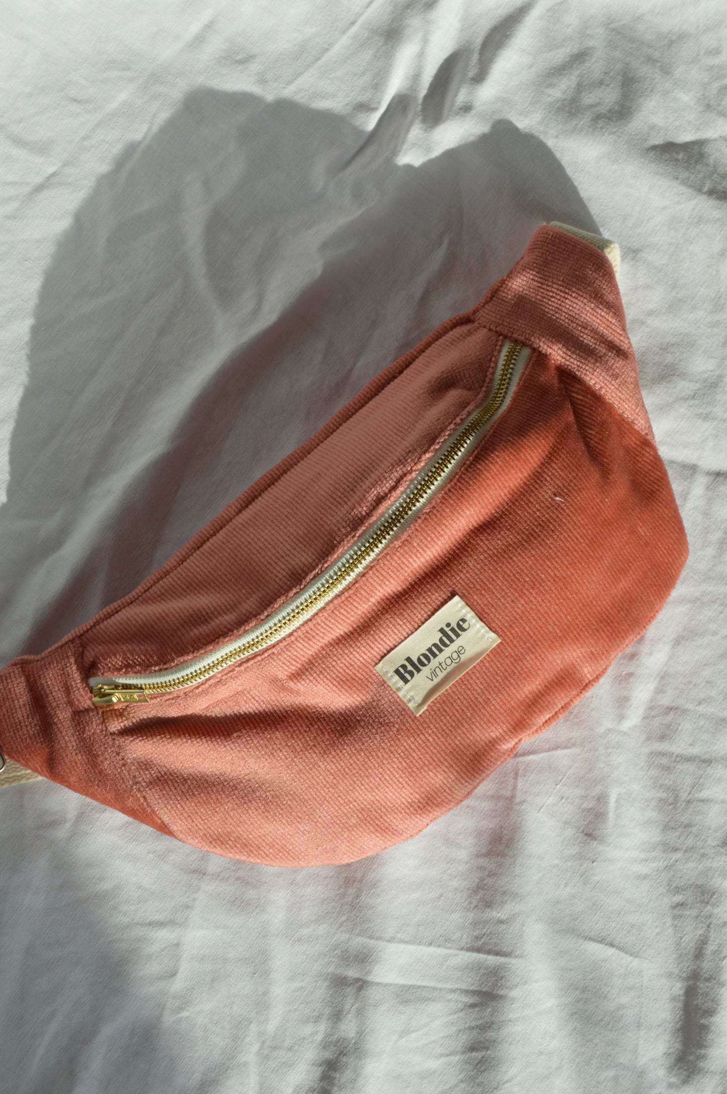 Sac banane velours rose