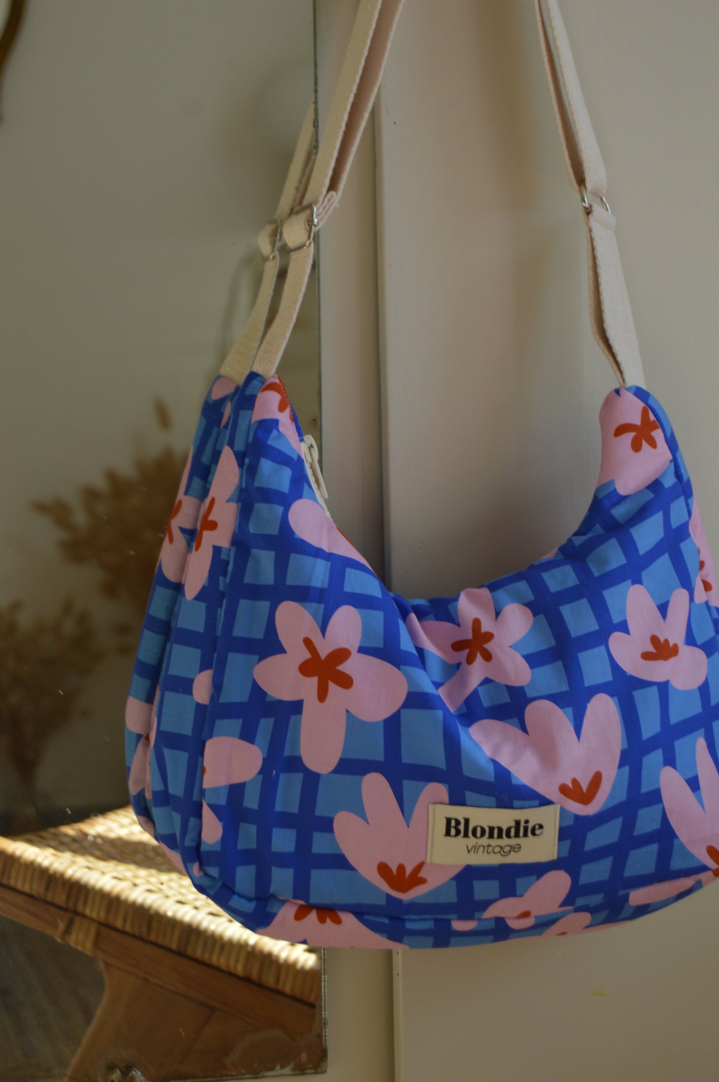 Sac crossbody fleurs abstraite et carreaux