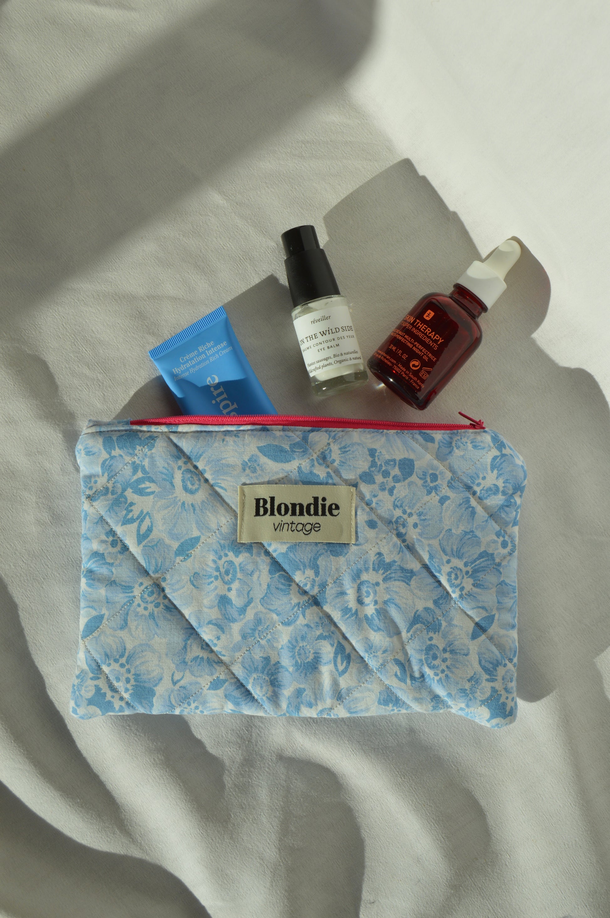 Pochette velours bleu fabriqué à partir de taie de tissus vintage mode durable mode responsable fabriqué à la main 