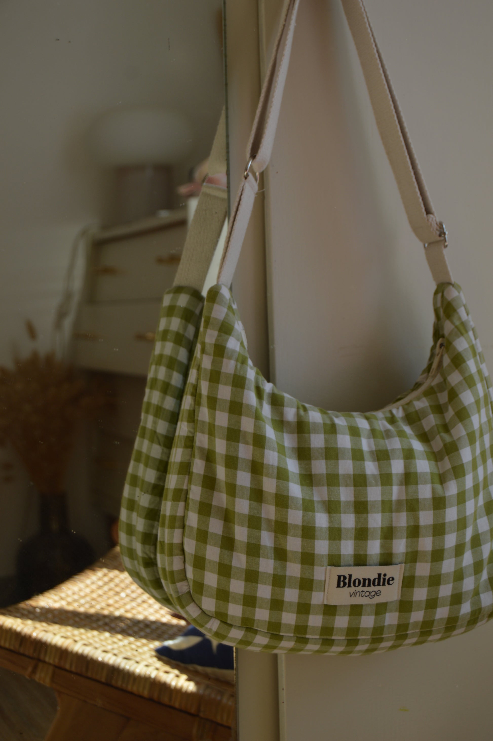 Sac crossbody vichy vert fabriqué à partir de tissus vintage mode durable mode responsable fabriqué à la main 
