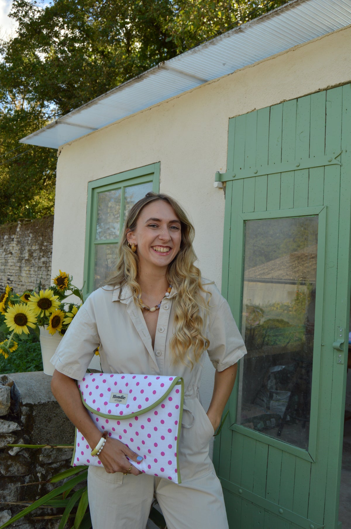 Housse ordinateur à pois rose fabriquée à partir de tissus vintage à la main avec biais coloré
