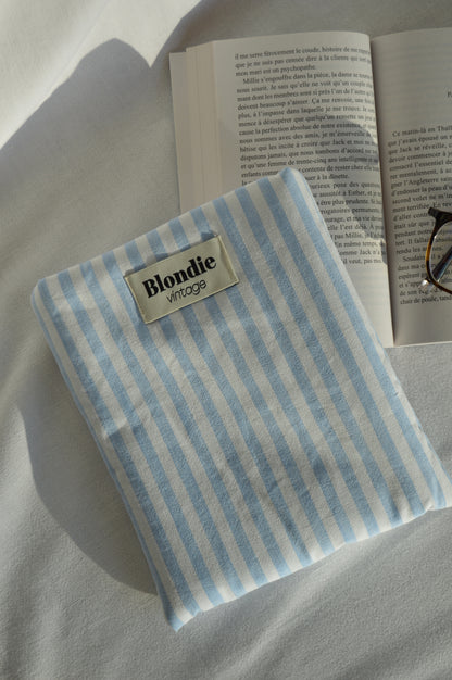 Housse de livre rayé bleu fabriqué à partir de tissu  vintage mode durable mode responsable fabriqué à la main