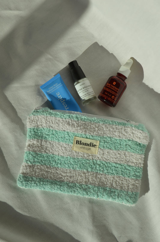 Pochette velours éponge rayé en tissu vintage upcyclé, faite main en France par Blondie vintage