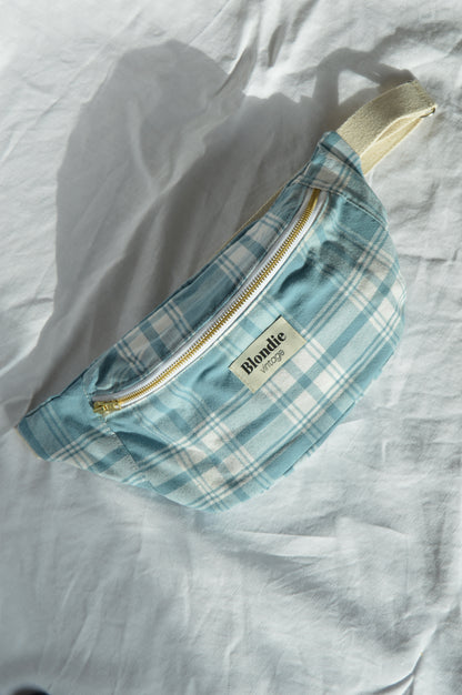 Sac banane carreaux bleu