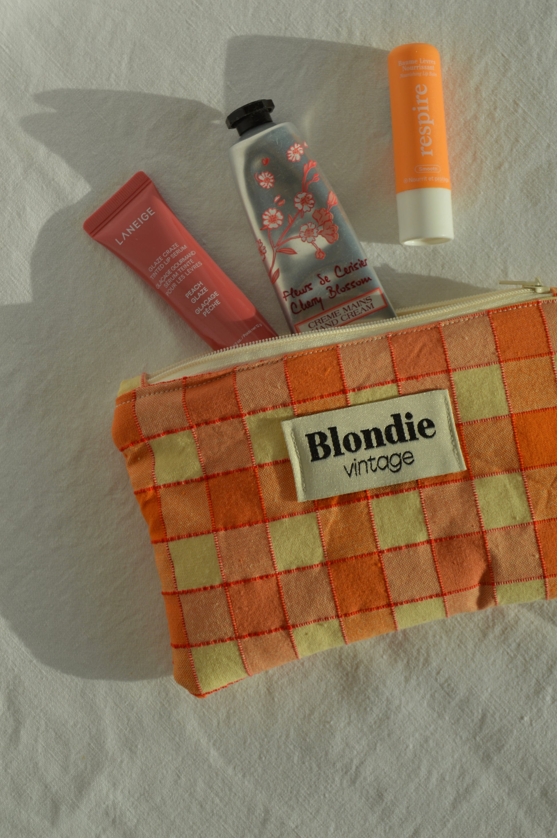 Mini Pochette carreaux orange fabriqué à partir de tissus vintage mode durable mode responsable fabriqué à la main 