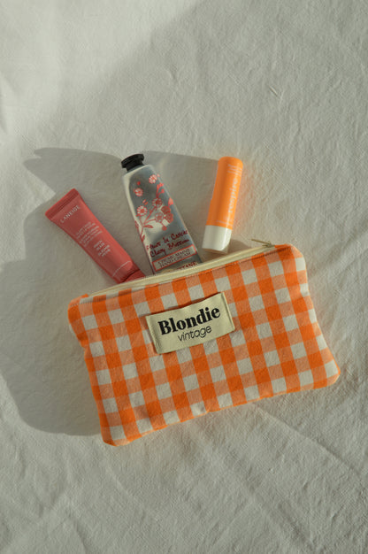 Mini Pochette vichy orange fabriqué à partir de tissus vintage mode durable mode responsable fabriqué à la main 
