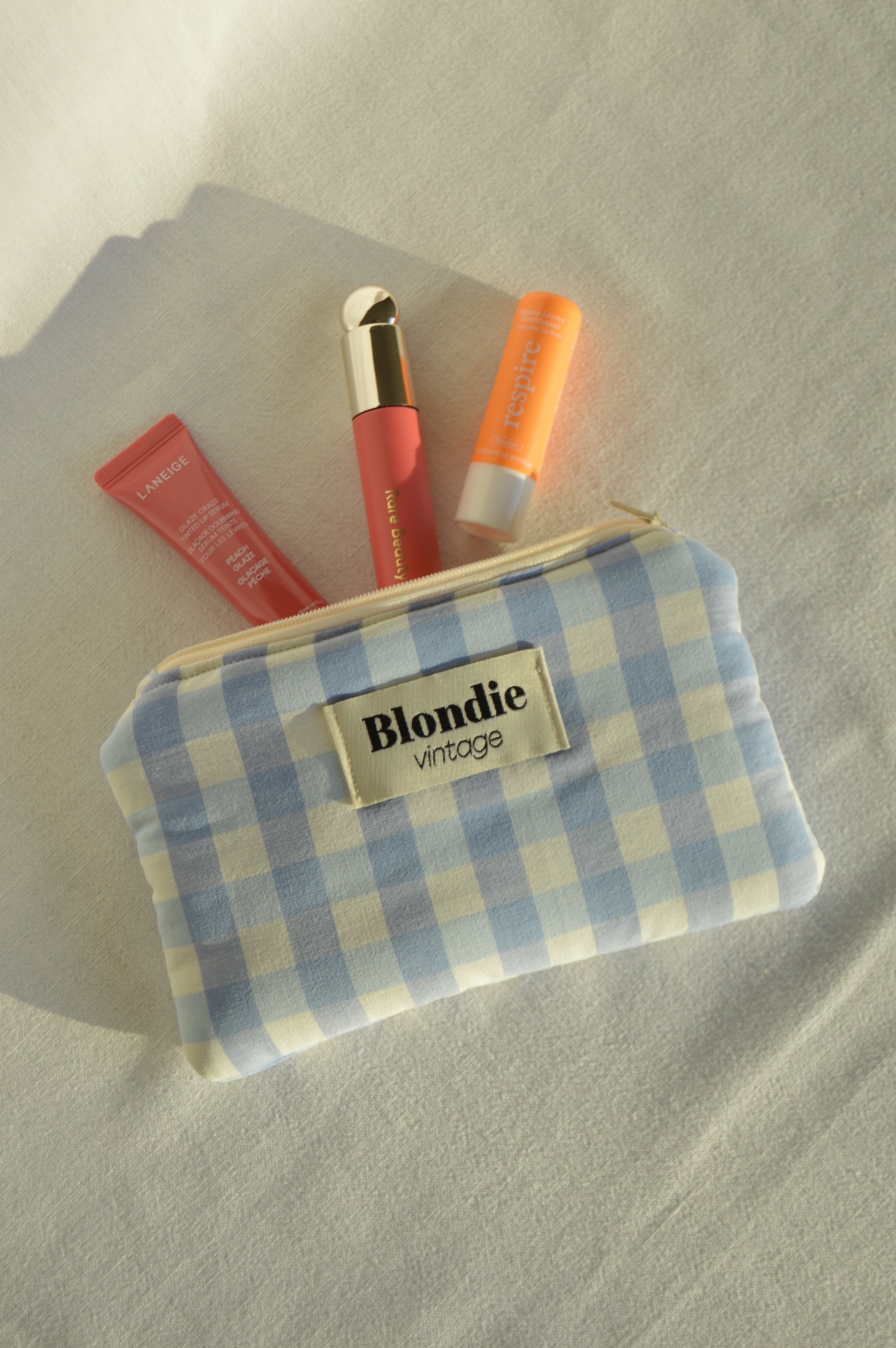 Mini Pochette Vichy bleu fabriqué à partir de tissus vintage mode durable mode responsable fabriqué à la main 