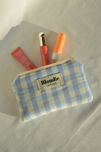 Mini Pochette Vichy bleu fabriqué à partir de tissus vintage mode durable mode responsable fabriqué à la main 