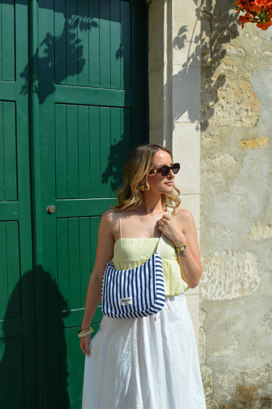 Sac crossbody rayé bleu fabriqué à partir de tissus vintage mode durable mode responsable fabriqué à la main 
