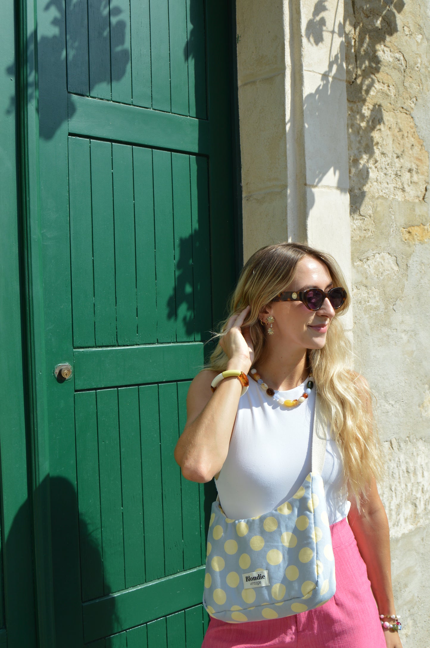 Sac crossbody à pois jaune fabriqué à partir de tissus vintage mode durable mode responsable fabriqué à la main 