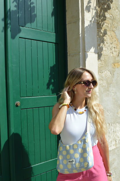 Sac crossbody à pois jaune fabriqué à partir de tissus vintage mode durable mode responsable fabriqué à la main 