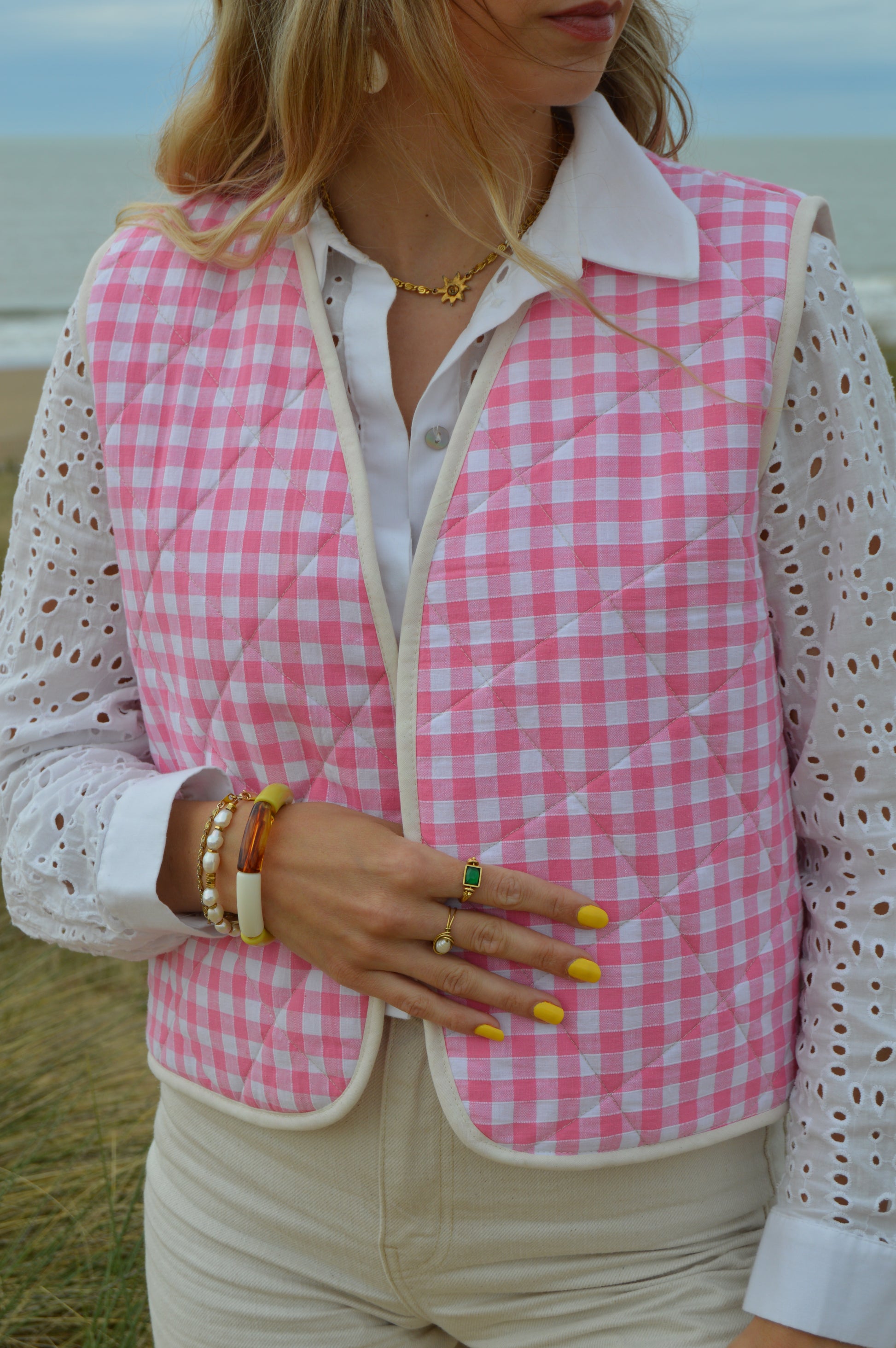 Gilet sans manches upcyclé vichy rose 