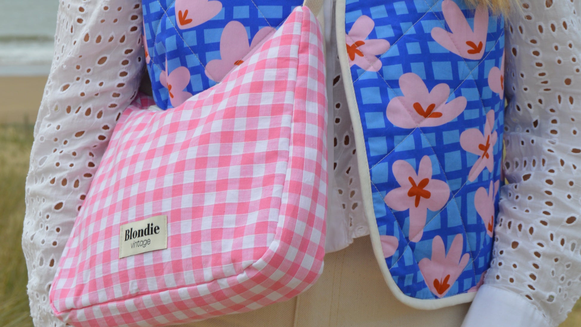 Sac upcyclé vichy rose à partir de tissus vintage fabriqué à la main 