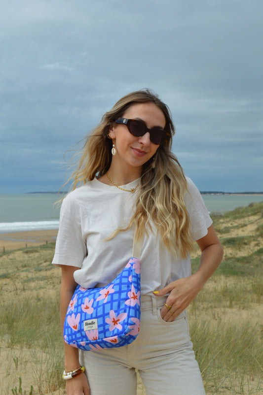 Sac upcyclé à partir de tissus vintage fabriqué à la main 