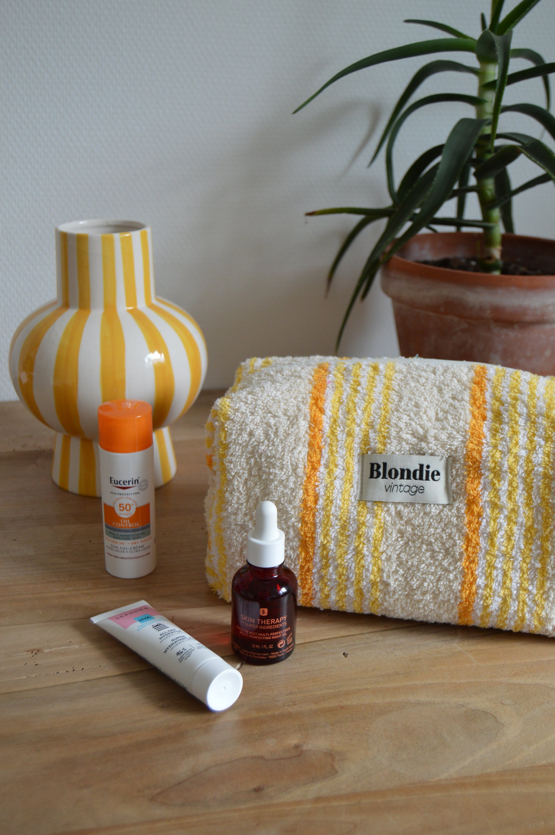 trousse de toilette en éponge