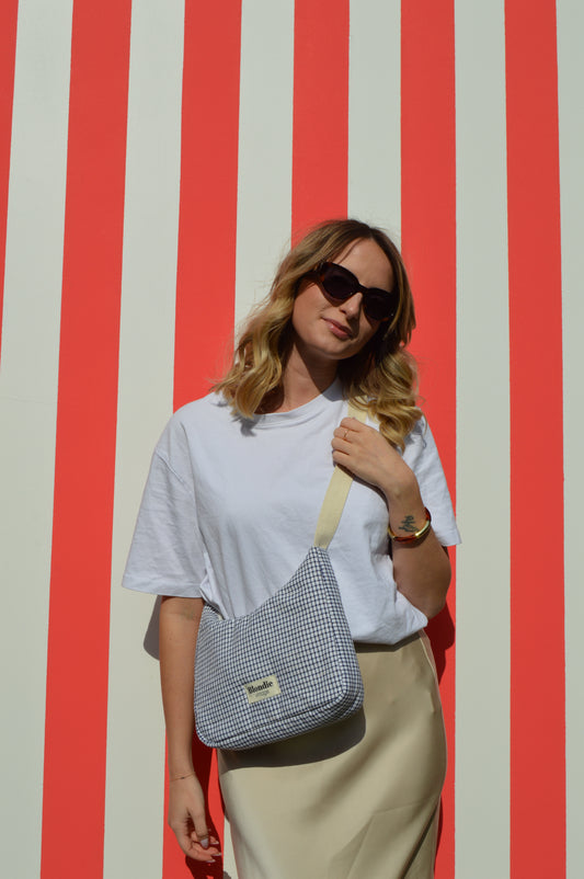 Sac upcyclé à carreaux fait à la main en France