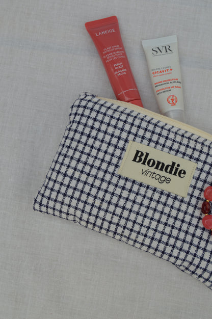Mini pochette carreaux bleu confectionnée à la main à partir d'un tissu vintage upcyclé