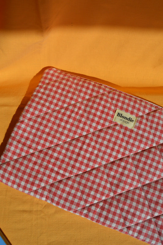 Housse d'ordinateur 15/16" vichy rouge