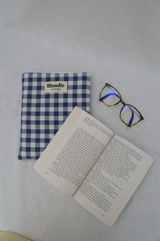 Housse de livre vichy bleu fabriqué à partir de tissu vintage mode durable mode responsable fabriqué à la main