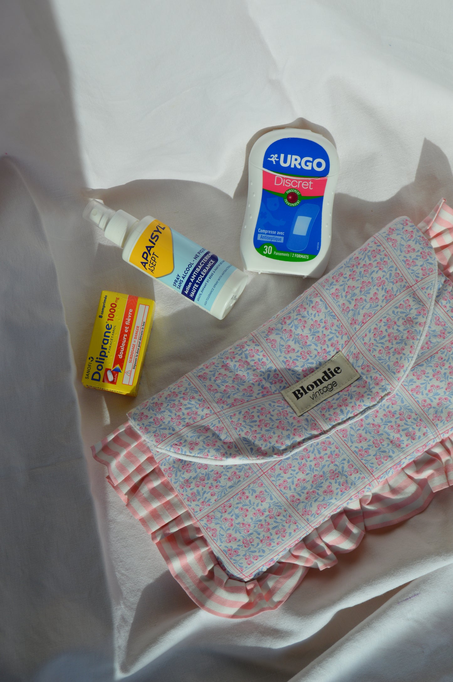 Trousse à pharmacie froufrou
