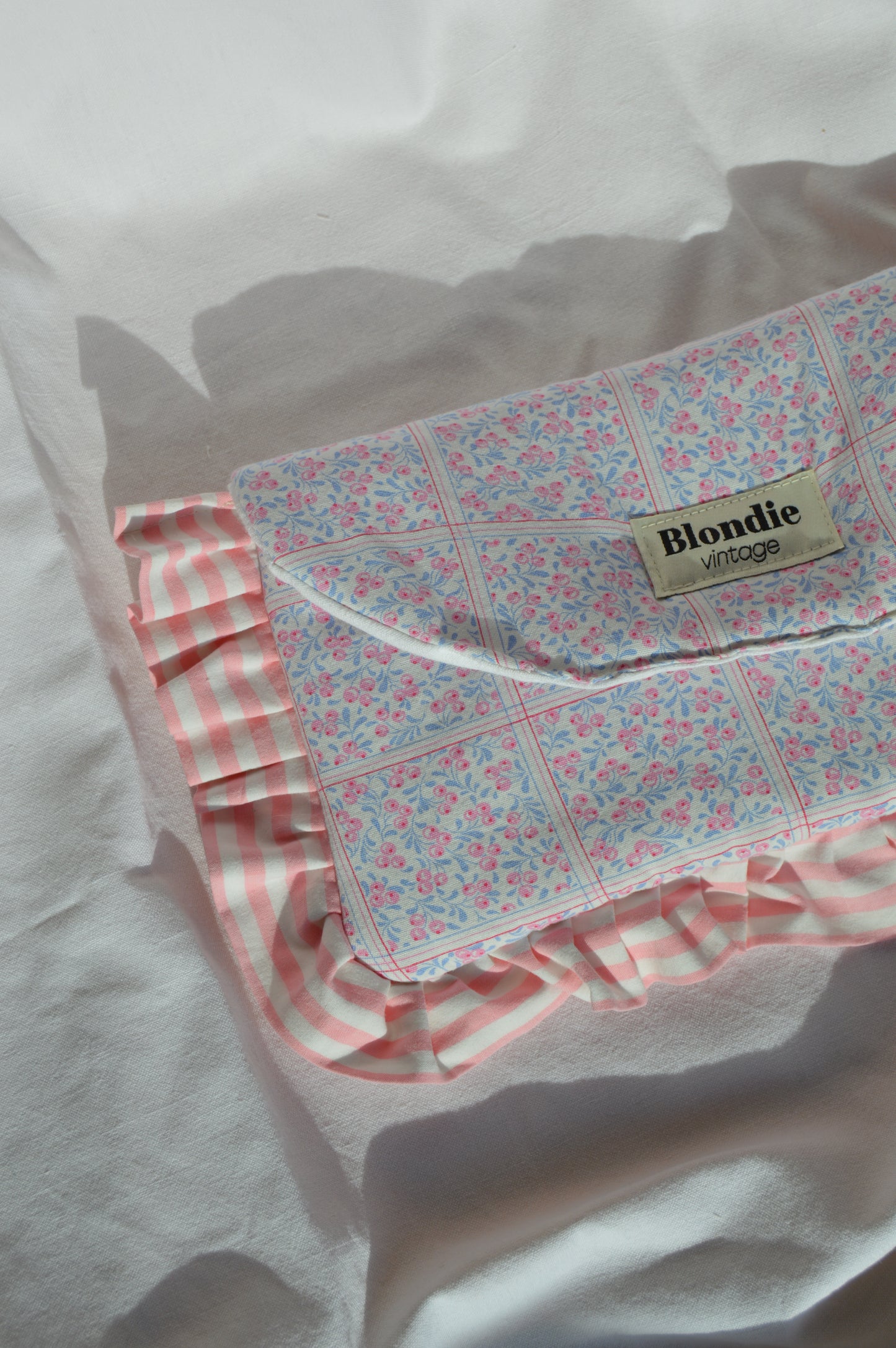 Trousse à pharmacie froufrou