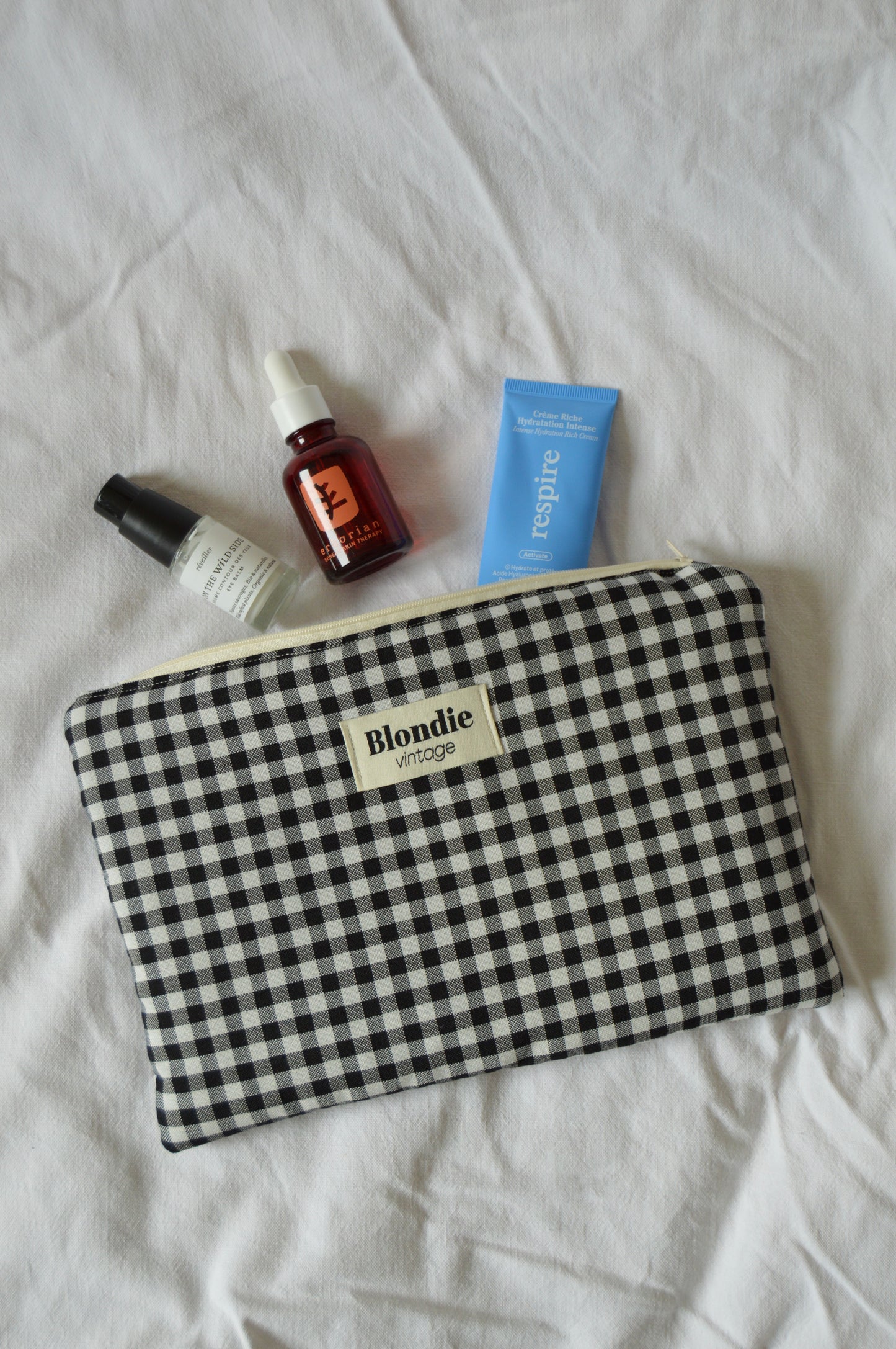 Pochette vichy noir fabriqué à partir de taie de tissus vintage mode durable mode responsable fabriqué à la main 