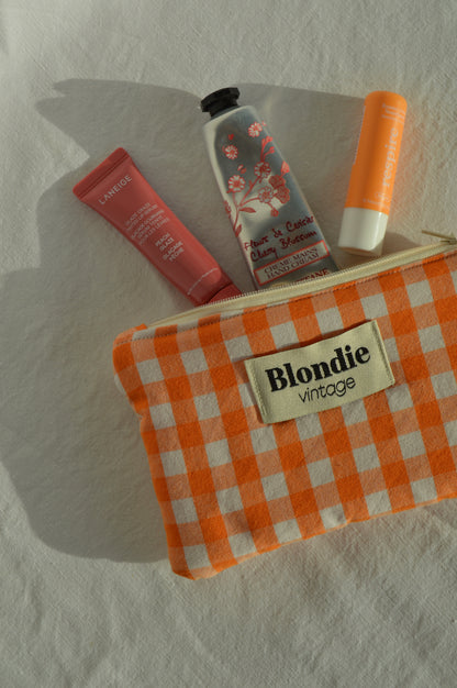 Mini Pochette vichy orange fabriqué à partir de tissus vintage mode durable mode responsable fabriqué à la main 