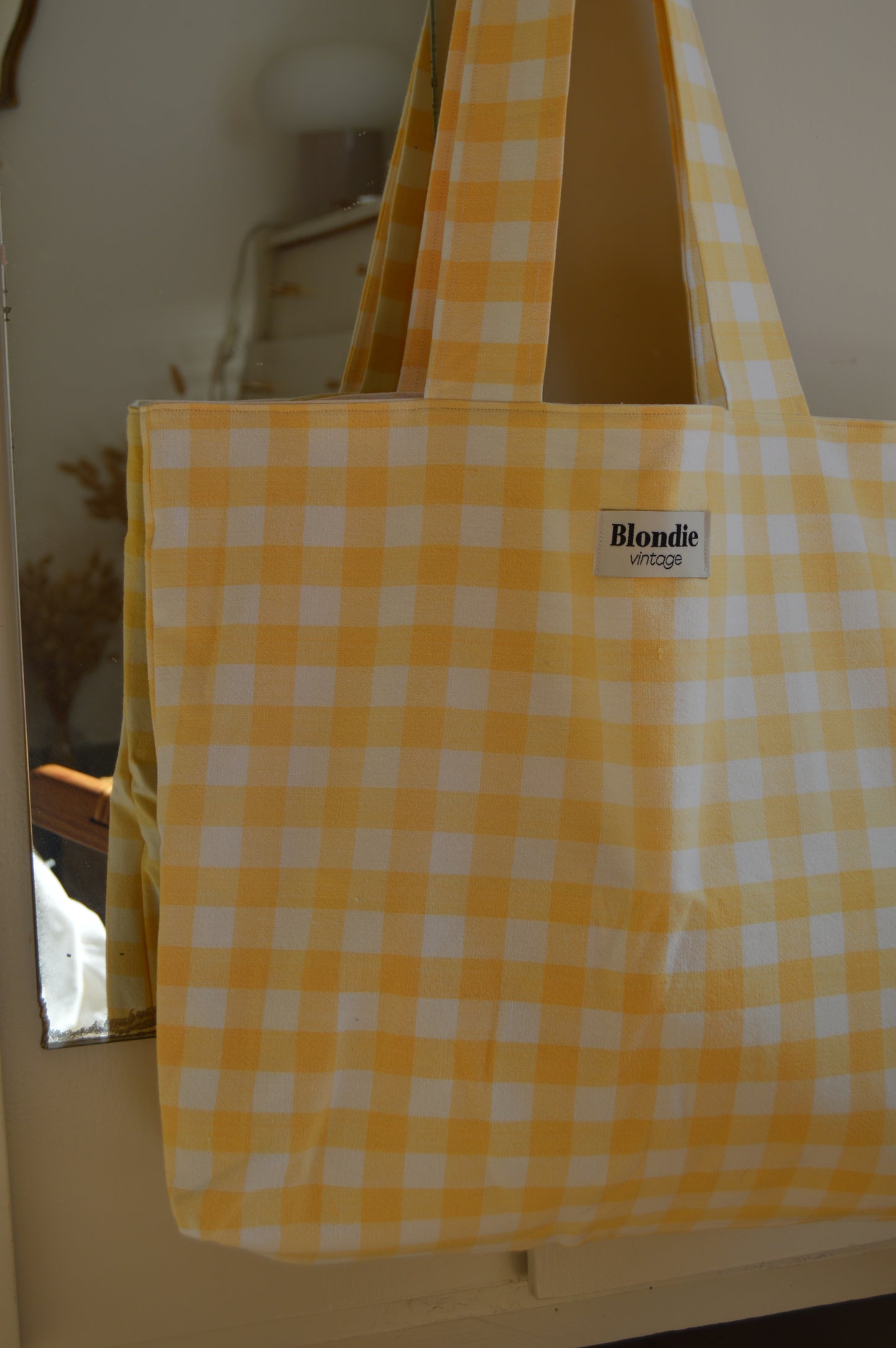 Cabas fabriqué à partir de tissus vintage à la main, sac de place upcyclés 
