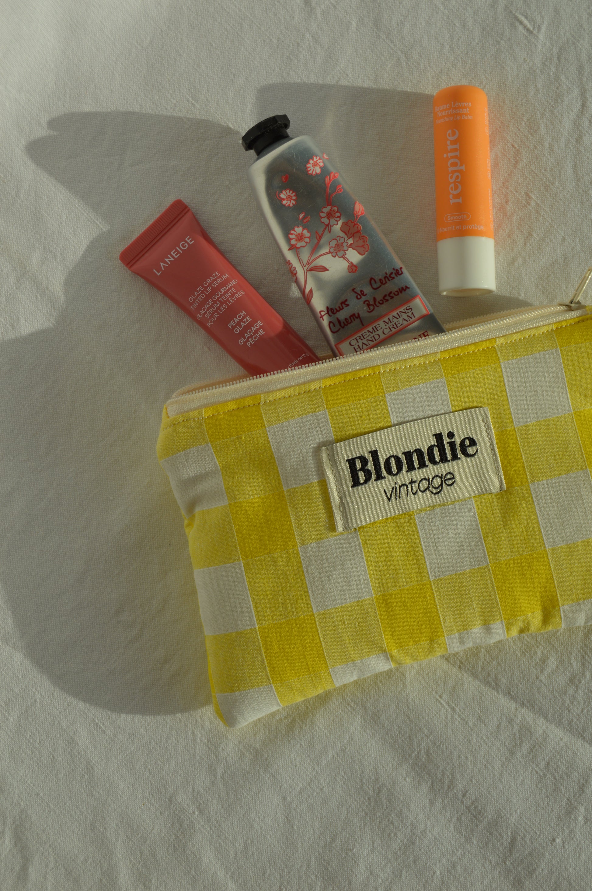 Mini Pochette Vichy jaune fabriqué à partir de tissus vintage mode durable mode responsable fabriqué à la main 