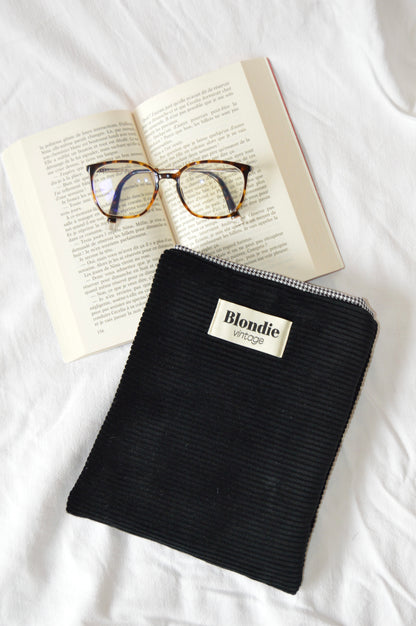 Housse de livre vichy noir fabriqué à partir de tissus vintage mode durable mode responsable fabriqué à la main 