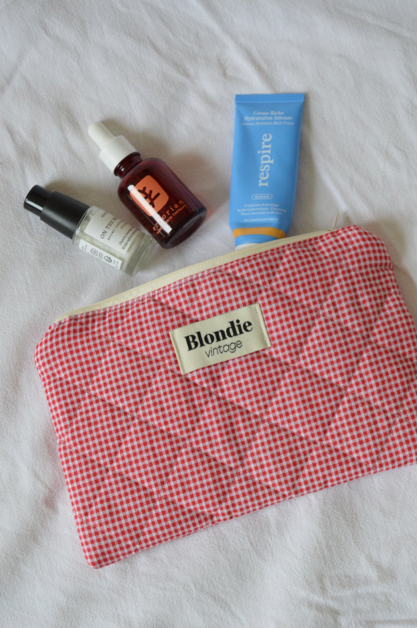 Pochette vichy rouge fabriqué à partir de tissus vintage mode durable mode responsable fabriqué à la main 