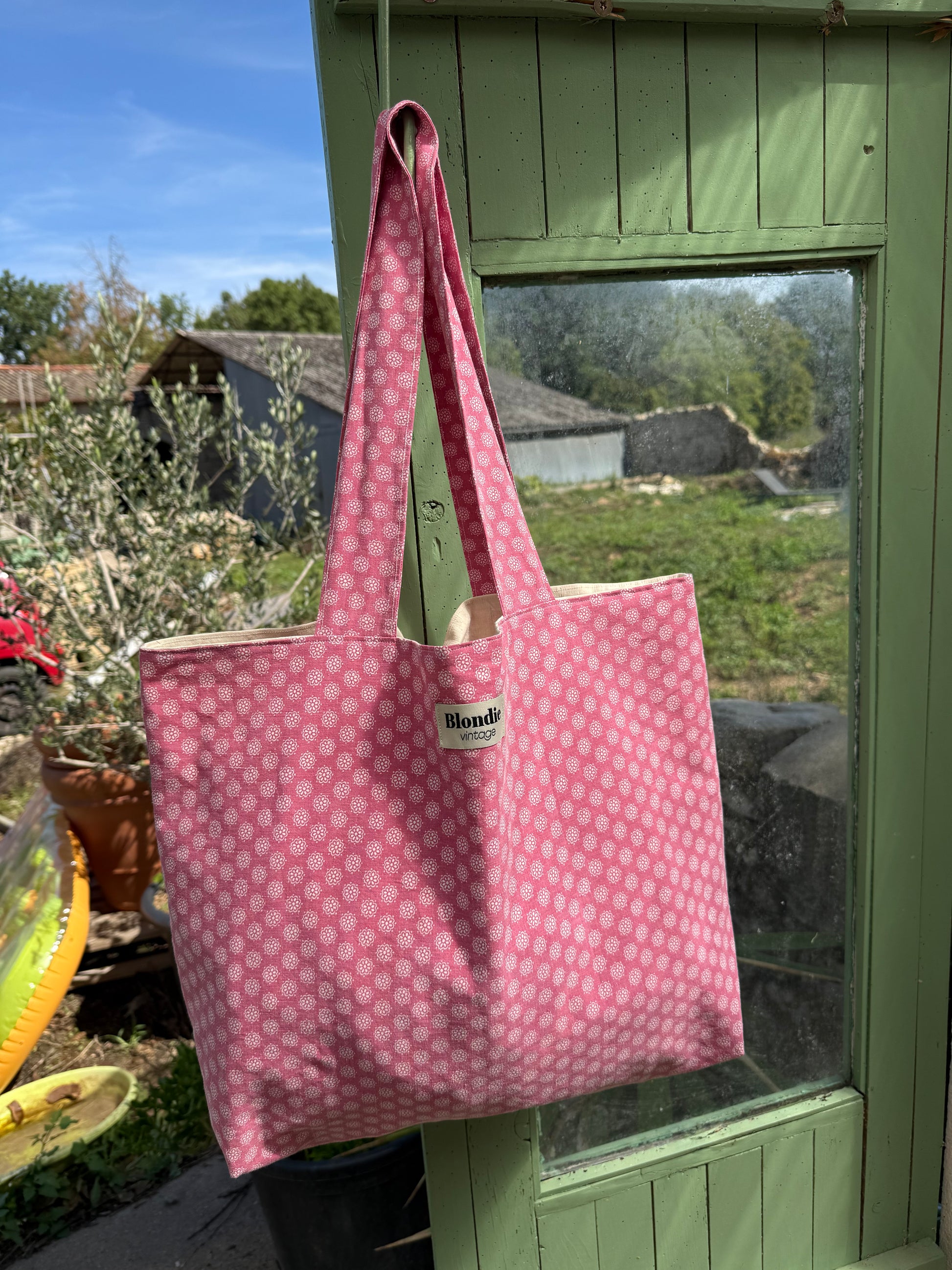cabas fleurie rose fabriquée à partir de tissus vintage à la main avec biais coloré