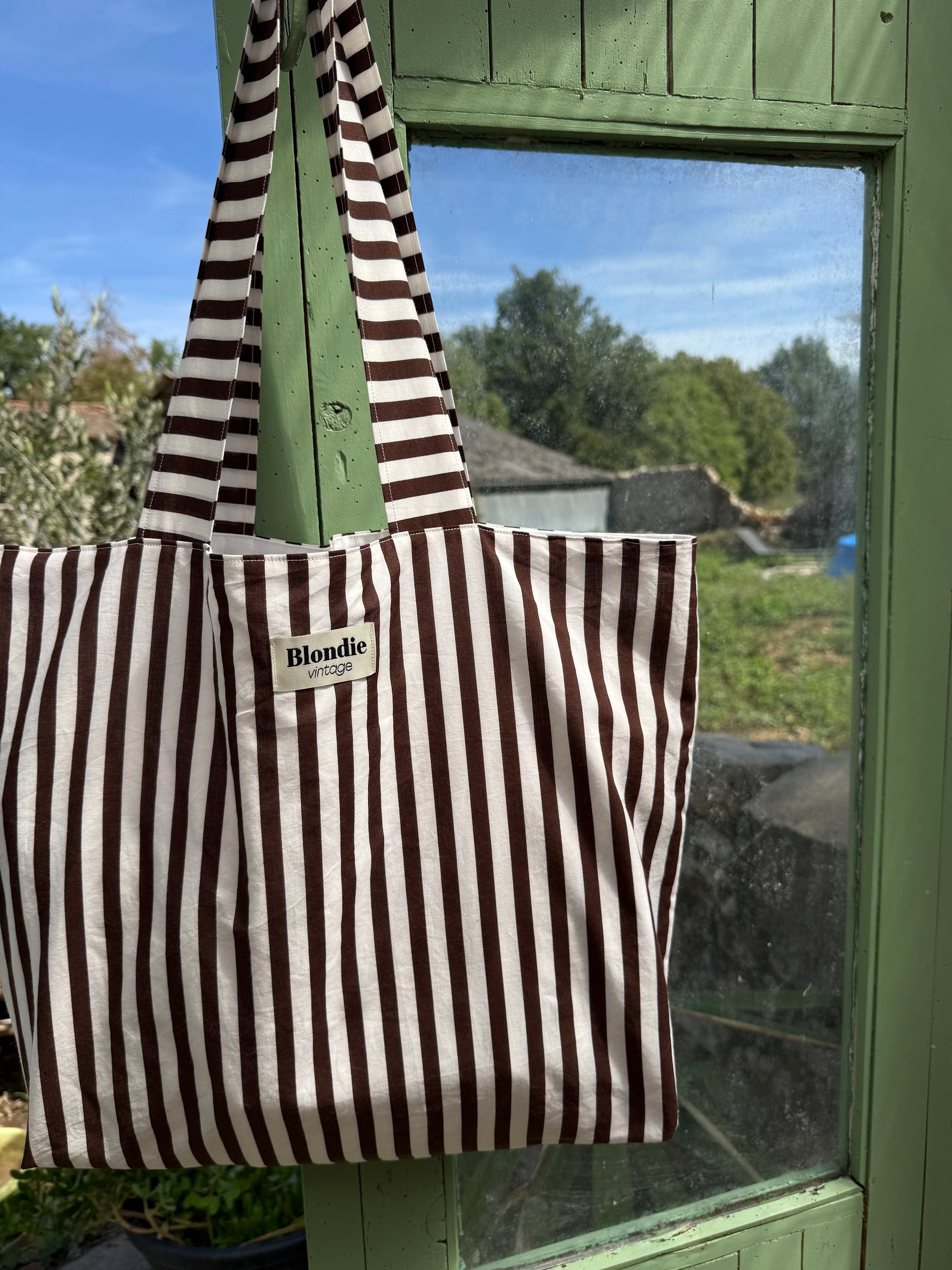 cabas rayé marron fabriquée à partir de tissus vintage à la main 