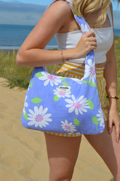 Sac boho fleurs vintage fabriqué à partir de taie de traversin vintage mode durable mode responsable fabriqué à la main 